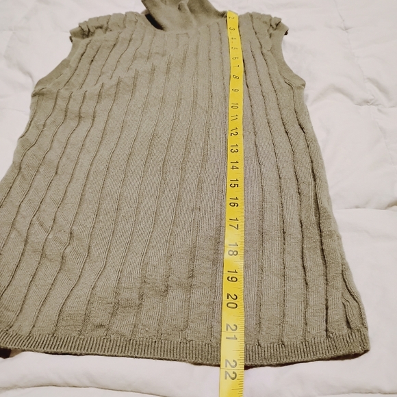 Banana Republic | Ribbed Knit Tank Top - Gray Size XS - Picture 6 of 11